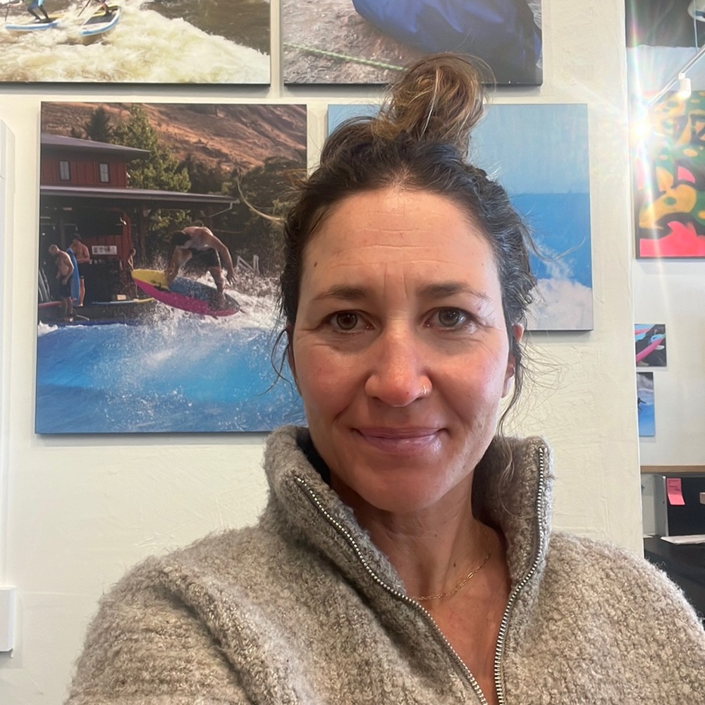 Meet your Posher, Laura